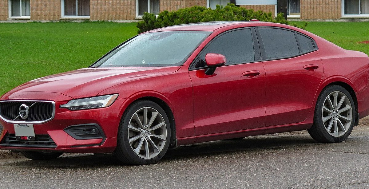 Volvo S60 2024