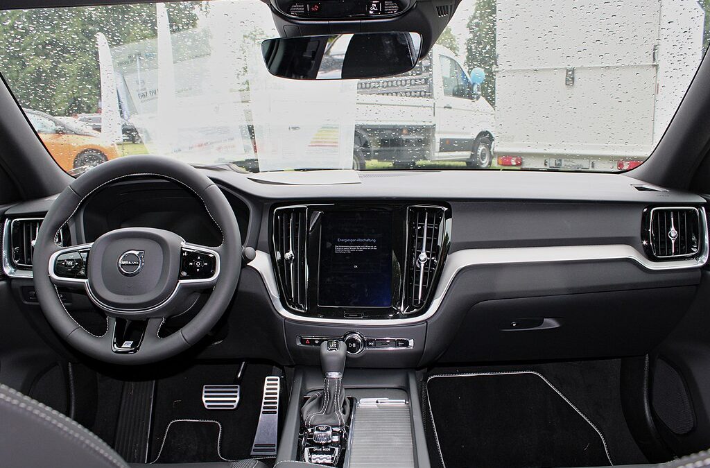 Volvo S60 2024