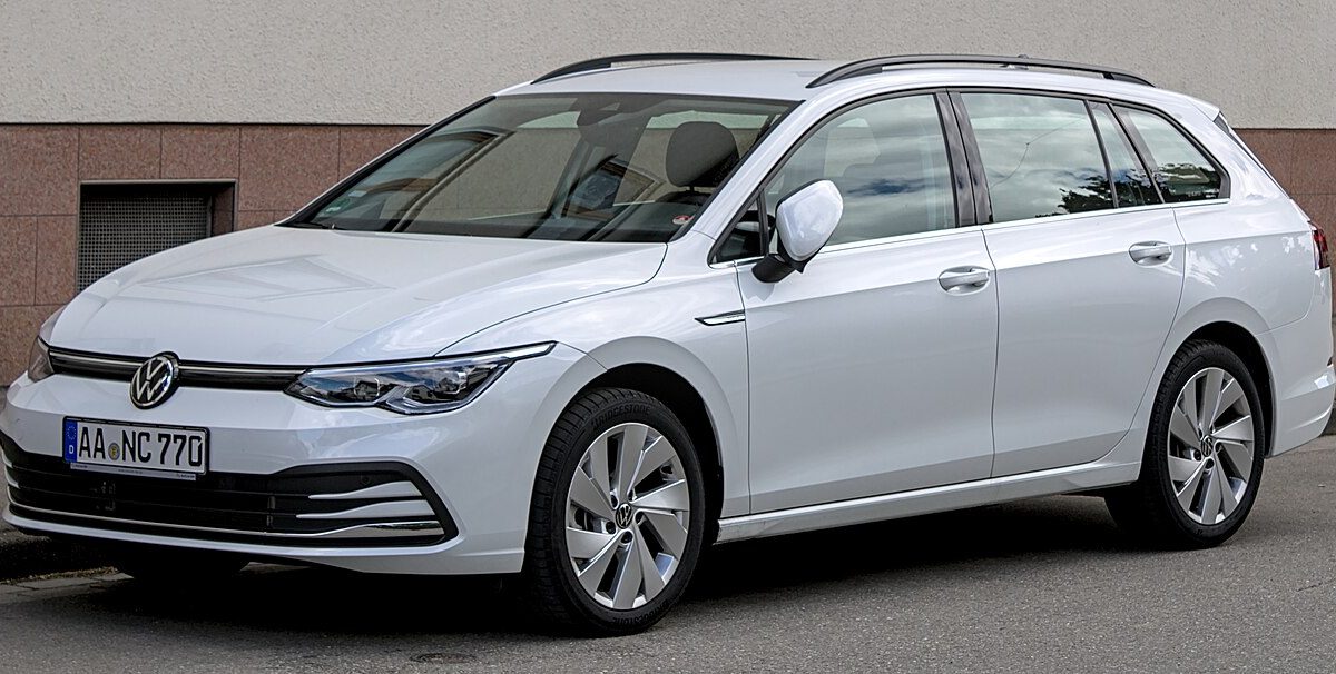 Volkswagen Golf 2024