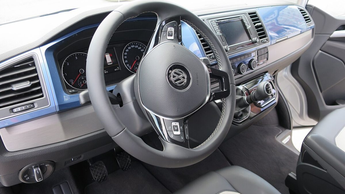 Volkswagen Transporter 2024